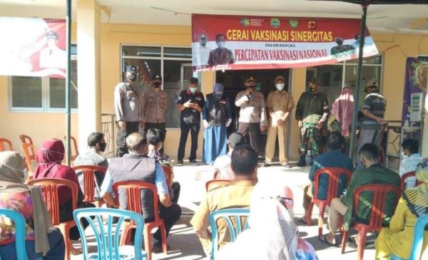 Polsek Maja Pantau Vaksinasi di Gerai Vaksin Presisi Desa Maja Utara