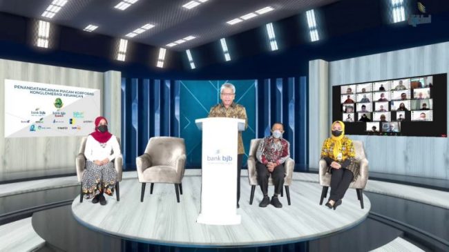 Bank bjb Bersama LJK Tandatangani Piagam Korporasi Konglomerasi Keuangan