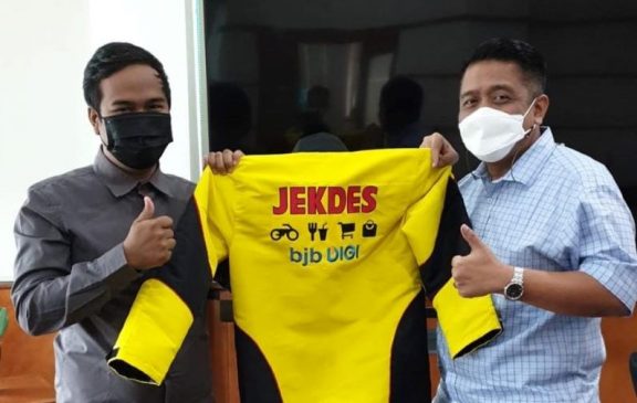 Bayar Ongkos Jekdes di Sukabumi, Kini Gunakan bjb Digi
