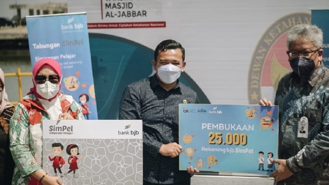 bank bjb Dukung Gebyar Vaksin Jabar Juara 2021