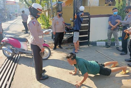 Jajaran Polresta Bandung Terus Jalankan Operasi Yustisi, Upaya Mengakhiri Pandemi di masa PPKM Darurat Level 4