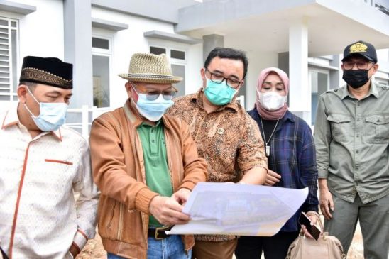 Komisi IV DPRD Jabar Tinjau Pembangunan Apartemen Transit Purwakarta