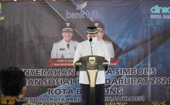 Pemkot Bandung Gandeng bank bjb Salurkan Bansos