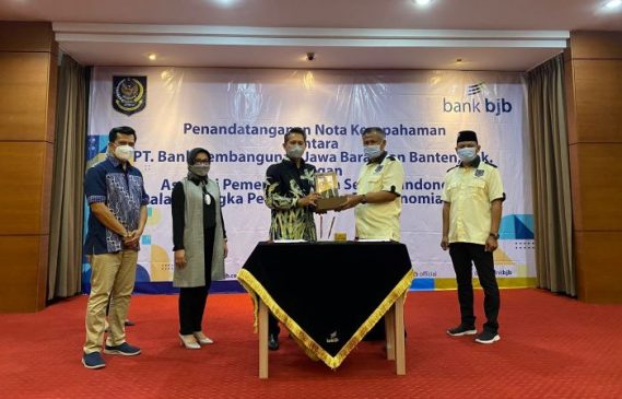 bank bjb Bersama APDESI Jawa Barat Kerja Sama Kelola Layanan Keuangan Desa