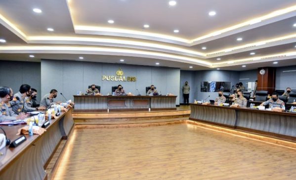 Kapolri Instruksikan Jangan Ragu Pecat dan Pidanakan Anggota yang Melanggar!