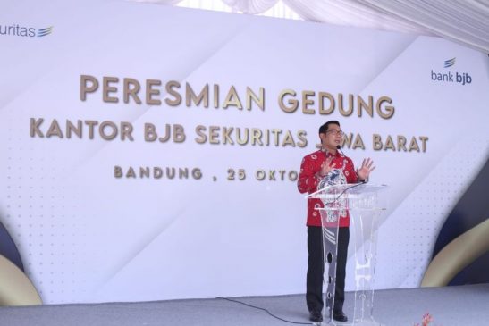 Resmikan Kantor bjb Sekuritas, Kang Emil Titip 2 Hal: Kelola Investasi dan Berikan Edukasi Investasi Saham Kepada Masyarakat