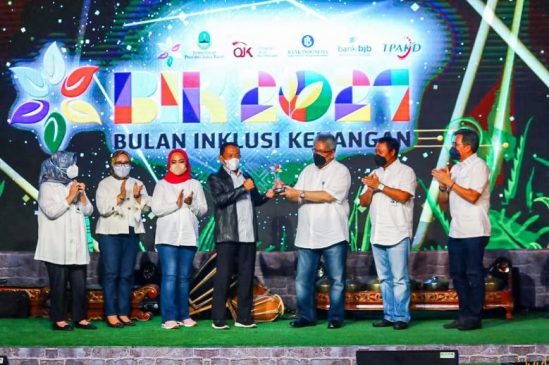 Acara Puncak Bulan Inklusi Keuangan 2021 Digelar Secara Hybrid di Saung Angklung Udjo