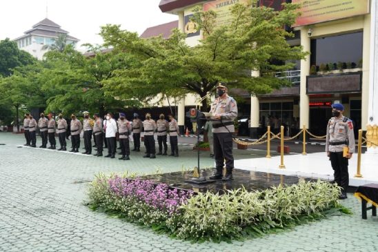 Kapolda Jabar Pimpin Apel Gelar Pasukan Ops Zebra Lodaya 2021