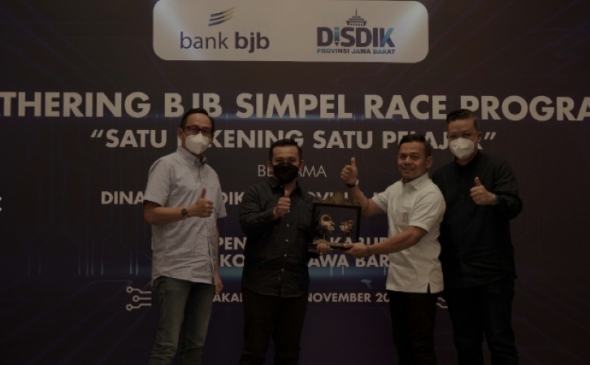 Kadisdik Jabar Dukung Dukung Program ‘Satu Rekening Satu Pelajar’ bank bjb