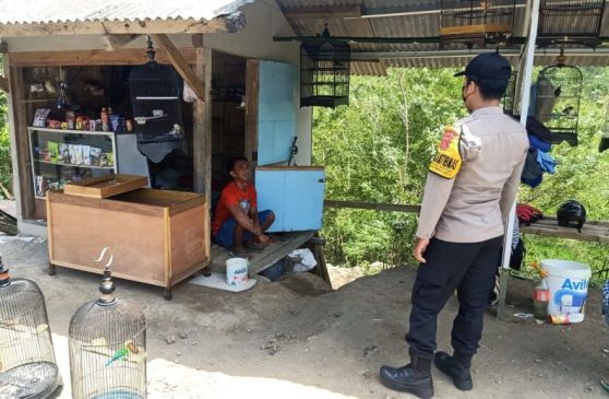 Polisi Ajak Masyarakat Vaksinasi Covid-19 di Masa PPKM