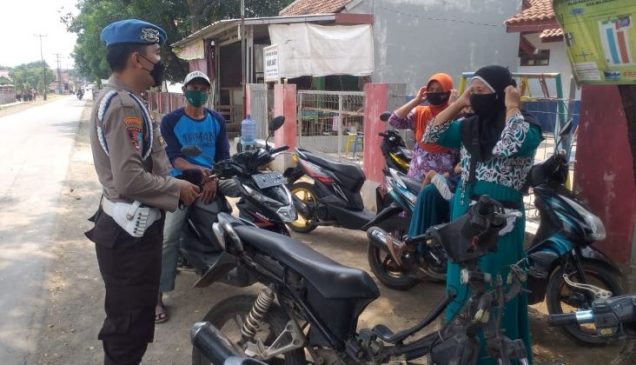Polisi Imbau Warga Agar Tetap Pakai Masker Saat Keluar Rumah di Masa PPKM