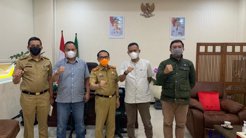 Ketua PWI Jabar Perkuat Silaturahmi dan Sinergi Program dengan Kesbangpol Jabar