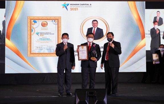 Pos Indonesia Kembali Raih Penghargaan, Kali Ini di Ajang Human Capital & Performance Award 2021