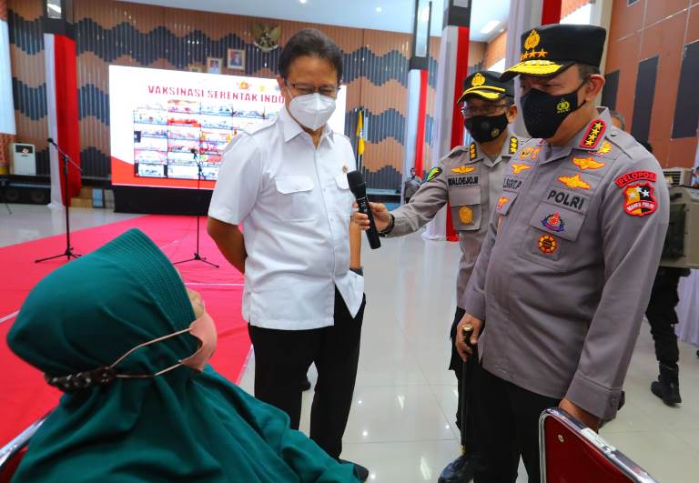 Cegah Omicron Terus Meningkat, Kapolri Tekankan Disiplin Prokes Hingga Vaksinasi Booster
