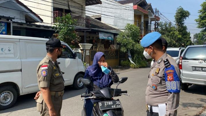 Gelar Operasi Yustisi, Polisi Sadarkan Masyarakat Pentingnya Menggunakan Masker