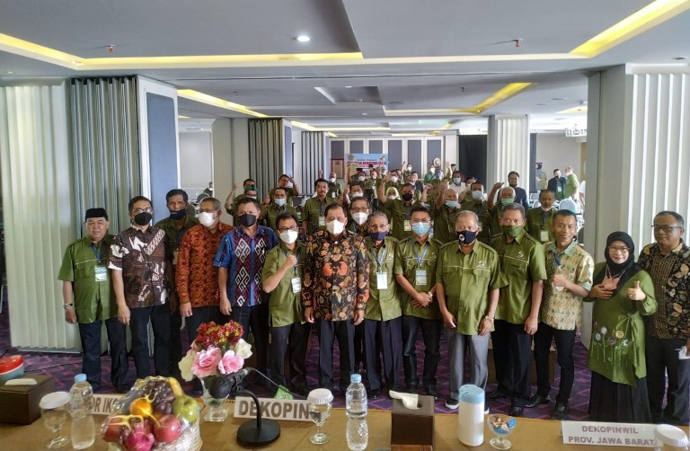 Gerakan Koperasi Jawa Barat Menggugat Pemerintah, Begini Respons Nurdin Halid (2)