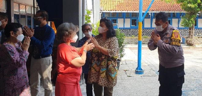 Bhabinkamtibmas Polres Cirebon Kota Sambang ke GKI Pamitran