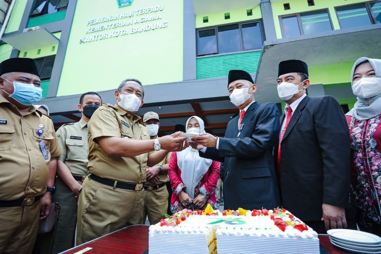 Pemkot Bandung Pererat Kolaborasi dengan Kemenag, Wujudkan Kota Agamis