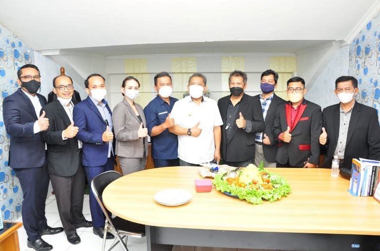Bertepatan dengan HPN 2022, PWI Kota Bandung Bersama SMSI Jabar Deklarasikan Labkum Pers (2)