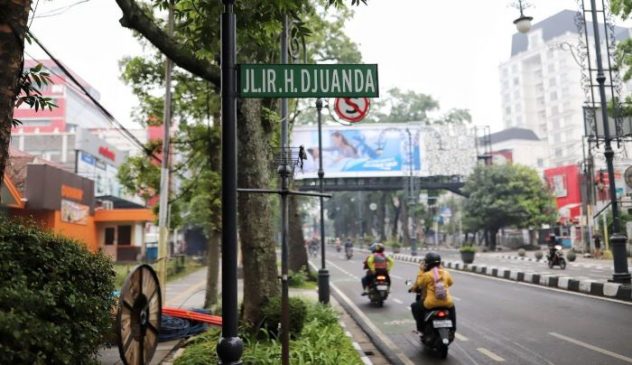 Ema Sumarna Pastikan Tidak Ada Kabel Melintang di Jalan Ir H Juanda Februari Ini