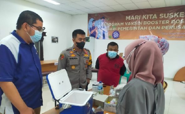 Kabid Humas Polda Jabar: 1.500 Pegawai PT Samick Disuntik Vaksin Booster