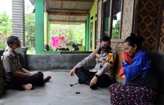 Kabid Humas Polda Jabar: Kapolres Sukabumi Polda Jabar Berupaya Jemput Korban Tindak Pidana Perdagangan Orang di Papua