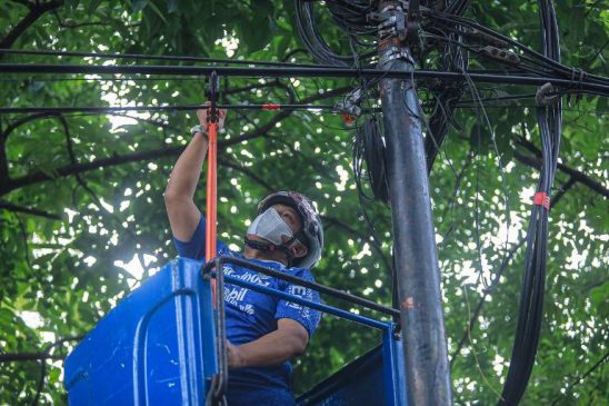 Pemkot Bandung Turunkan Fiber Optik di 13 Ruas Jalan