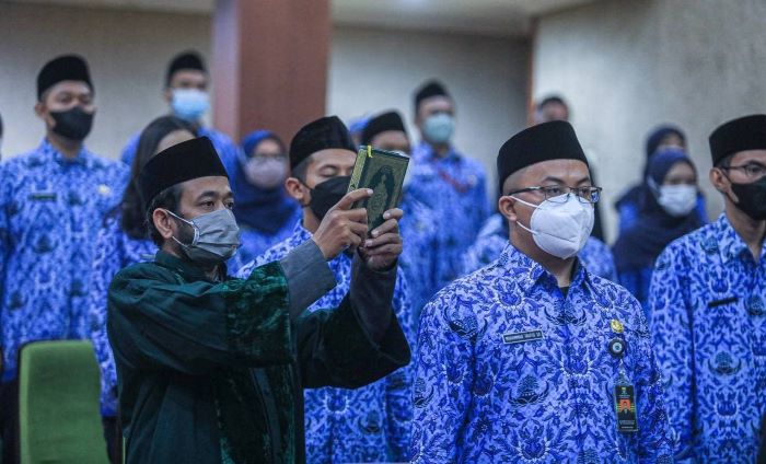 Sebanyak 30 CPNS dari 814 Orang Diambil Sumpahnya di Balai Kota Bandung