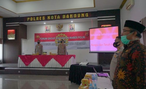 Divhumas Polri Gelar FGD ‘Teroris Musuh Kita Bersama’ di Polresta Bandung
