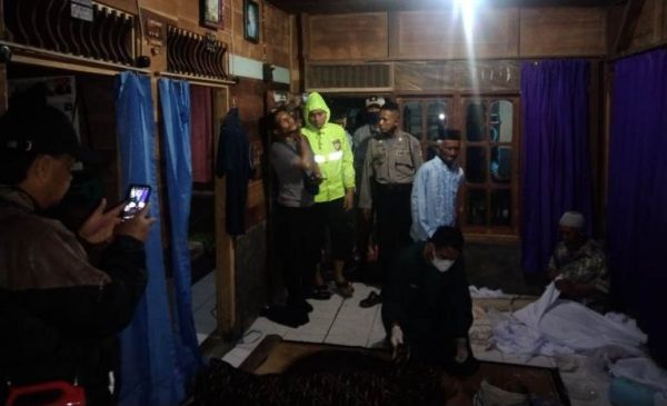 Dua Orang Petani Tewas Tersambar Petir di Ujungjaya Sumedang