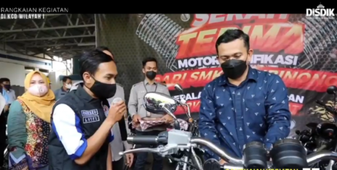 Kadisdik Jabar Apresiasi Siswa SMKN 1 Cibinong Mampu Modifikasi Sepeda Motor