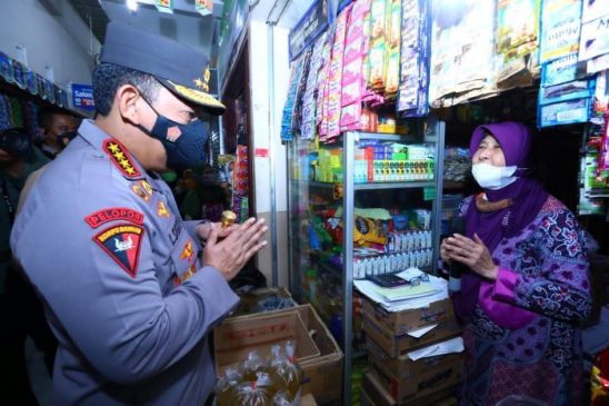 Kapolri Minta Pedagang Pasar Muntilan Laporkan Jika Distribusi Minyak Curah Terganggu