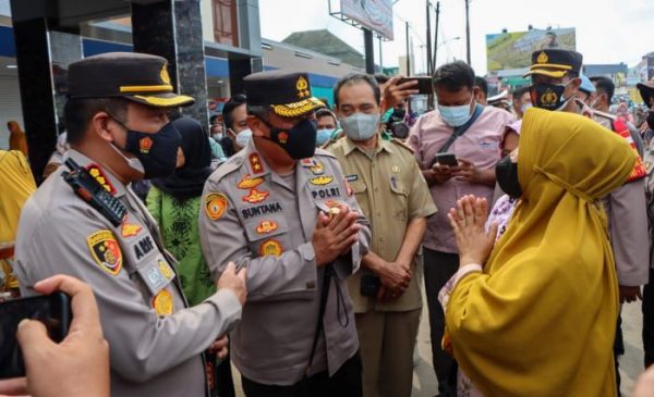 Pedagang Pasar Pasalaran Datangi Kapolda Jabar, Bahagia Minyak Goreng Curah Tersedia