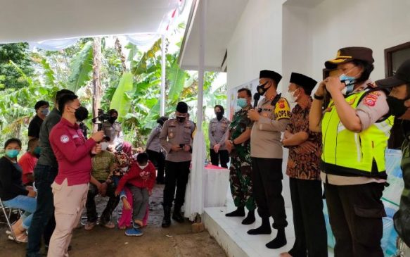 Perbaikan Rutilahu ke-10, Polisi Bantu Warga Tinggal di Rumah Layak yang Lebih Nyaman dan Sehat