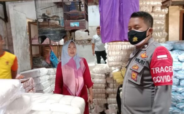 Polisi Cek Ketersediaan dan Harga Minyak Goreng di Indramayu