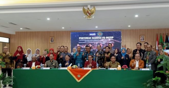 Sebanyak 42 Dekan FISIP Hadiri Pertemuan Nasional FK-DKISIP di Unjani Cimahi