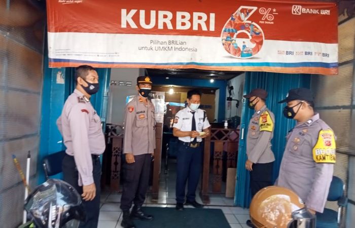 Antisipasi Gangguan Kamtibmas Pada Bulan Ramadhan, Polisi Patroli di Kantor Perbankan dan Gerai ATM
