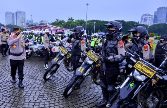 Apel Gelar Pasukan, Kapolri Tekankan Soal Strategi Antisipasi Kemacetan Hingga Vaksinasi Booster saat Mudik