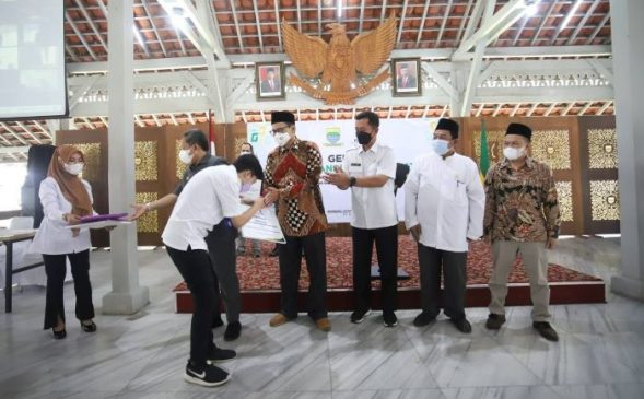 Dewan Sambut Baik Aplikasi Bandung Berzakat