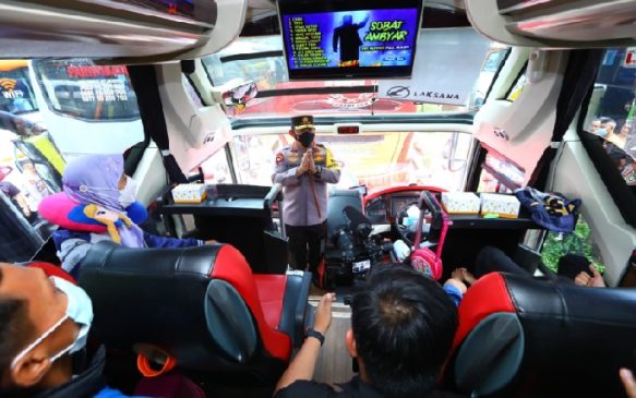 Kapolri Lepas Mudik Gratis Polri