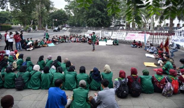 Kabid Humas Polda Jabar Apresiasi Unras di Depan Gedung Sate Berjalan Aman