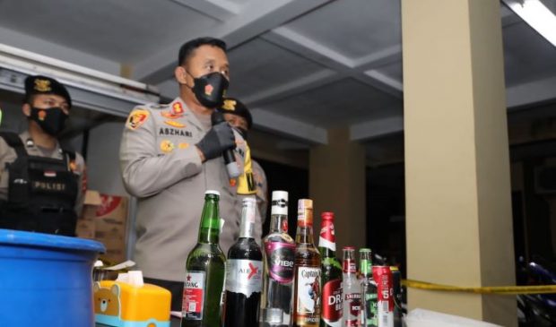 Kabid Humas Polda Jabar: Polres Tasikmalaya Kota Amankan 67 Dus Miras dalam Operasi Pekat Lodaya 2022