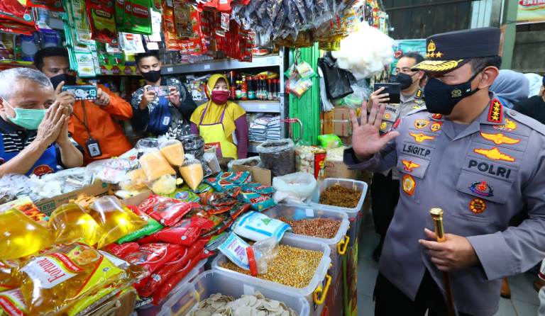 Kapolri Minta Forkopimda Kawal Proses Distribusi Minyak Curah Agar Tersedia di Pasar