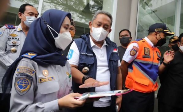 Wali Kota Bandung Ingatkan Warga yang Akan Mudik untuk Divaksin Terlebih Dahulu