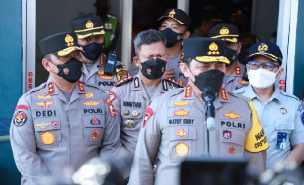 Pastikan Arus Kendaraan Berjalan Lancar, Wakapolri Pantau Arus Balik di GT Palimanan