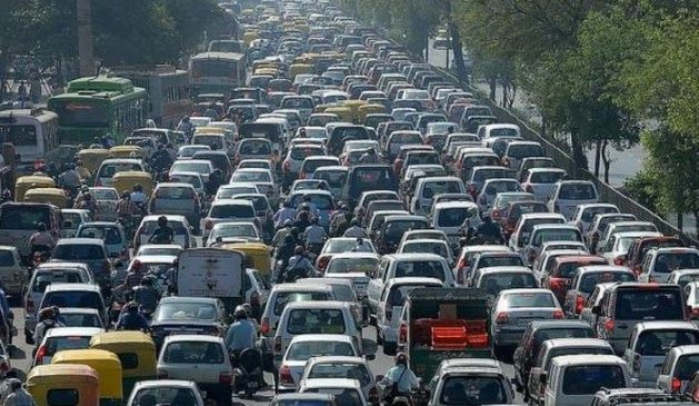 Kabid Humas Polda Jabar: Masyarakat Apresiasi Polda Jabar Bantu Amankan Mudik 2022