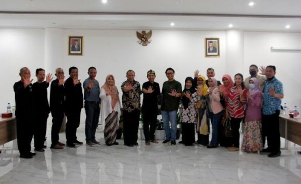 Pastikan Persiapan PPDB Lancar, Komisi V DPRD Jabar Kunjungi Kantor Cabang Disdik Wilayah VII