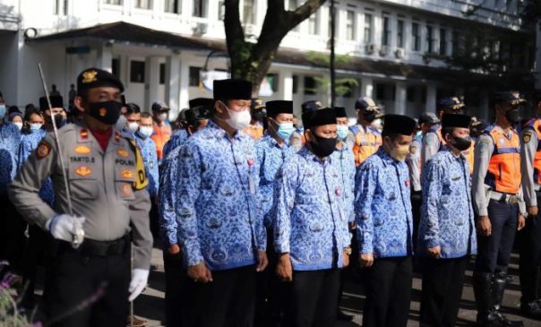 Wali Kota Bandung Wajibkan ASN Pemkot Bandung Kembali Bekerja di Kantor Besok!