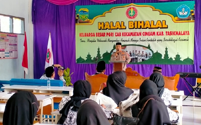 Polisi Hadiri Halal Bihalal Keluarga Besar PGRI dan Deklarasi Penolakan Geng Motor