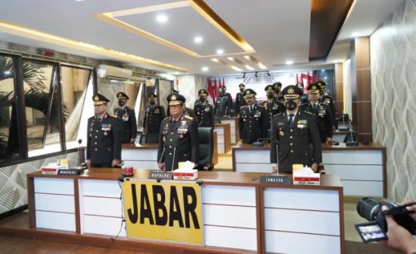 Kapolda Jabar Ikuti Upacara Peringatan Hari Lahir Pancasila Tahun 2022 Secara Virtual yang Dipimpin Presiden